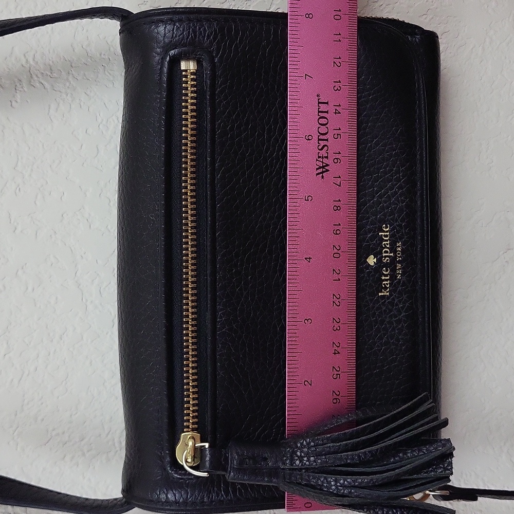 Kate Spade New York Chester Street Avie Black Leather Crossbody - Picture 14 of 16